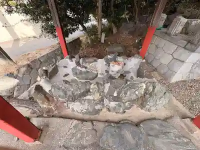 多賀神社（尾張多賀神社）の{uncategorized: "未分類", other: "その他", undefined: "問題あり", building: "その他建物", grave: "お墓", sacred_gate: "鳥居", guardian: "狛犬", statue: "像", buddha: "仏像", history: "歴史", nature: "自然", garden: "庭園", animal: "動物", pagoda: "塔", temizu: "手水舎", mountain_gate: "山門・神門", sanctuary: "本殿・本堂", subordinate: "末社・摂社", art: "芸術", scenery: "景色", jizo: "地蔵", ema: "絵馬", goshuin: "御朱印", omikuji: "おみくじ", items: "授与品その他", amulet: "お守り", goshuincho: "御朱印帳", eats: "食事", festival: "お祭り", votive_dance: "神楽", shichigosan: "七五三参", wedding: "結婚式", experience: "体験その他", initially: "初詣", around: "周辺", anti_infection: "感染症対策"}