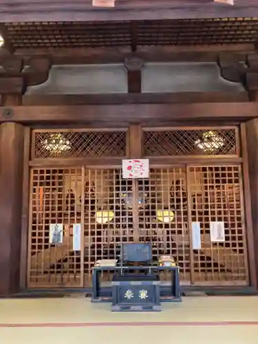 藤次寺の本殿・本堂