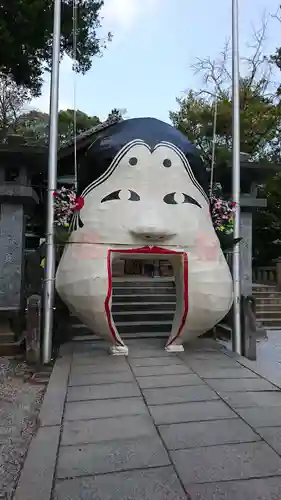 飯盛神社の山門