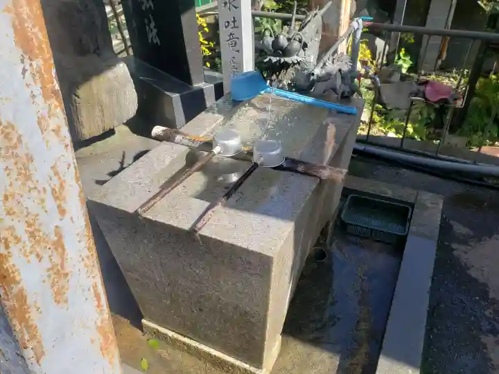 日乃出不動(岐阜県)