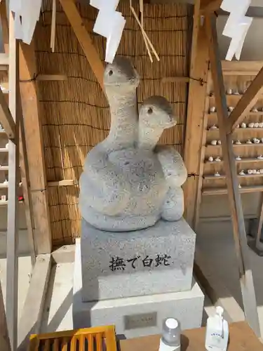 蛇窪神社の狛犬