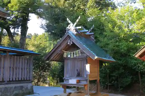 八重垣神社の末社