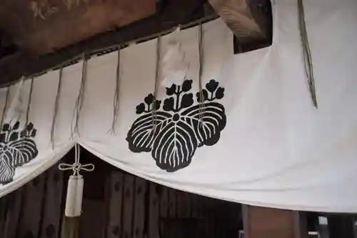 鬼鎮神社の本殿・本堂