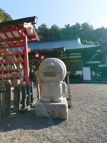 龍尾神社の像