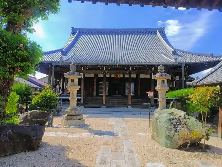浄栄寺の本殿・本堂