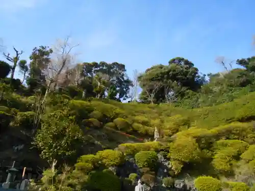 仏行寺（佛行寺）の庭園