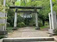 塩船神明社の{uncategorized: "未分類", other: "その他", undefined: "問題あり", building: "その他建物", grave: "お墓", sacred_gate: "鳥居", guardian: "狛犬", statue: "像", buddha: "仏像", history: "歴史", nature: "自然", garden: "庭園", animal: "動物", pagoda: "塔", temizu: "手水舎", mountain_gate: "山門・神門", sanctuary: "本殿・本堂", subordinate: "末社・摂社", art: "芸術", scenery: "景色", jizo: "地蔵", ema: "絵馬", goshuin: "御朱印", omikuji: "おみくじ", items: "授与品その他", amulet: "お守り", goshuincho: "御朱印帳", eats: "食事", festival: "お祭り", votive_dance: "神楽", shichigosan: "七五三参", wedding: "結婚式", experience: "体験その他", initially: "初詣", around: "周辺", anti_infection: "感染症対策"}
