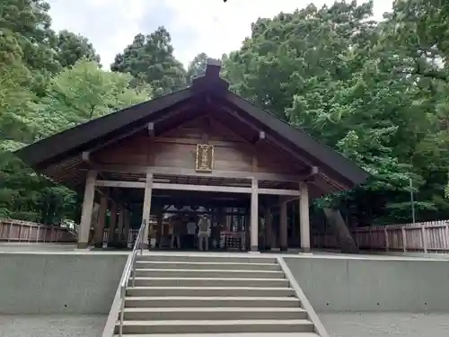 開拓神社の本殿