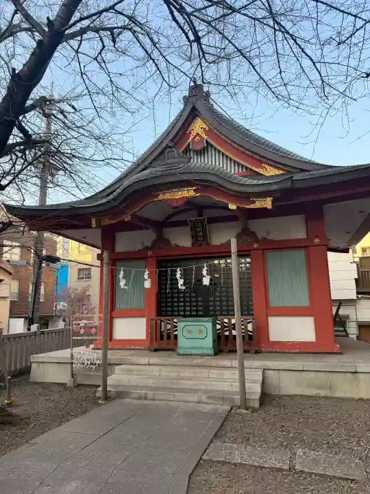浅草富士浅間神社の{uncategorized: "未分類", other: "その他", undefined: "問題あり", building: "その他建物", grave: "お墓", sacred_gate: "鳥居", guardian: "狛犬", statue: "像", buddha: "仏像", history: "歴史", nature: "自然", garden: "庭園", animal: "動物", pagoda: "塔", temizu: "手水舎", mountain_gate: "山門・神門", sanctuary: "本殿・本堂", subordinate: "末社・摂社", art: "芸術", scenery: "景色", jizo: "地蔵", ema: "絵馬", goshuin: "御朱印", omikuji: "おみくじ", items: "授与品その他", amulet: "お守り", goshuincho: "御朱印帳", eats: "食事", festival: "お祭り", votive_dance: "神楽", shichigosan: "七五三参", wedding: "結婚式", experience: "体験その他", initially: "初詣", around: "周辺", anti_infection: "感染症対策"}