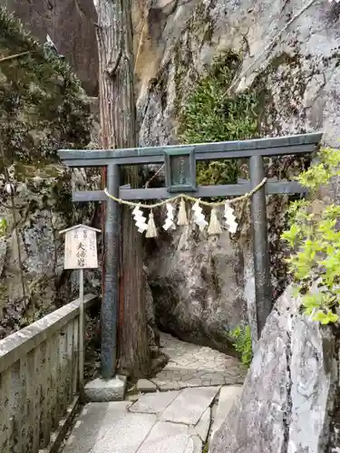 阿賀神社の鳥居