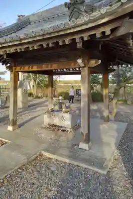 白髭神社の手水舎