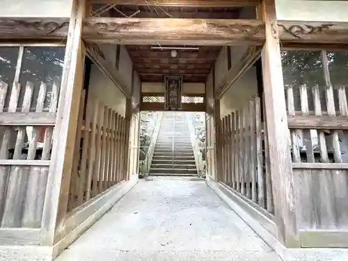 井後神社の山門・神門