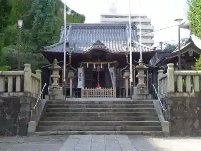 諏訪神社の本殿・本堂