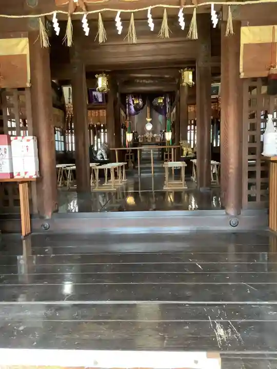 金山神社の本殿・本堂