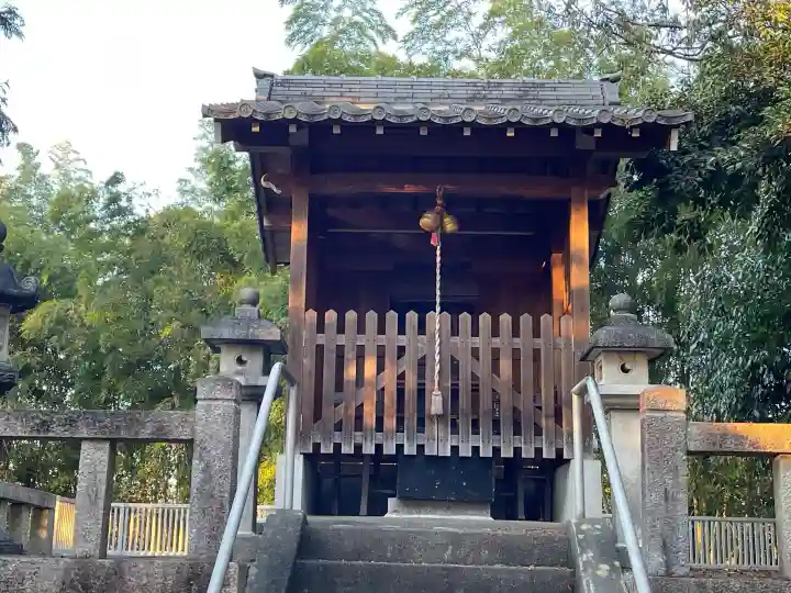 高徳神社の{uncategorized: "未分類", other: "その他", undefined: "問題あり", building: "その他建物", grave: "お墓", sacred_gate: "鳥居", guardian: "狛犬", statue: "像", buddha: "仏像", history: "歴史", nature: "自然", garden: "庭園", animal: "動物", pagoda: "塔", temizu: "手水舎", mountain_gate: "山門・神門", sanctuary: "本殿・本堂", subordinate: "末社・摂社", art: "芸術", scenery: "景色", jizo: "地蔵", ema: "絵馬", goshuin: "御朱印", omikuji: "おみくじ", items: "授与品その他", amulet: "お守り", goshuincho: "御朱印帳", eats: "食事", festival: "お祭り", votive_dance: "神楽", shichigosan: "七五三参", wedding: "結婚式", experience: "体験その他", initially: "初詣", around: "周辺", anti_infection: "感染症対策"}