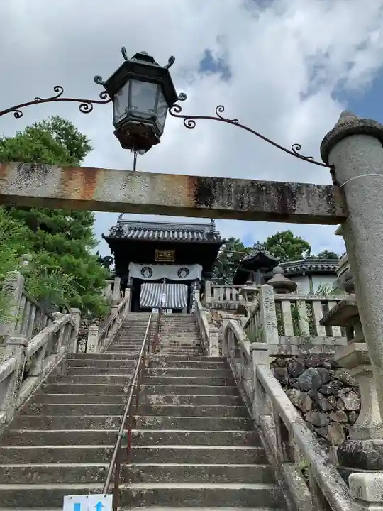 柳谷観音 楊谷寺の山門・神門
