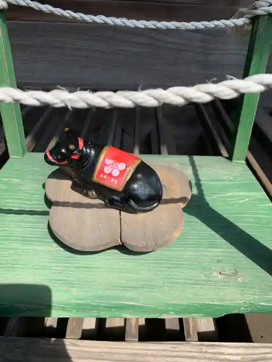 高鳥天満宮の狛犬