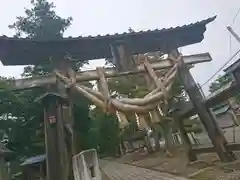 新宮熊野神社の鳥居