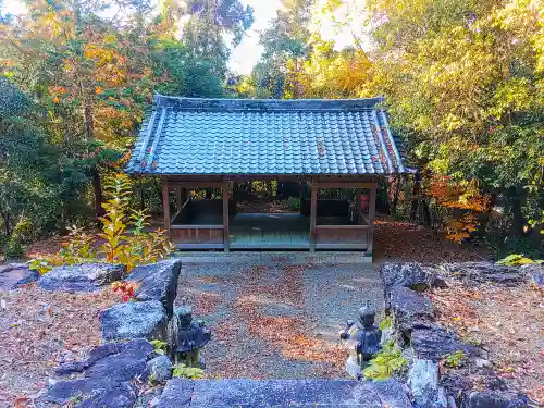 神明社の本殿・本堂