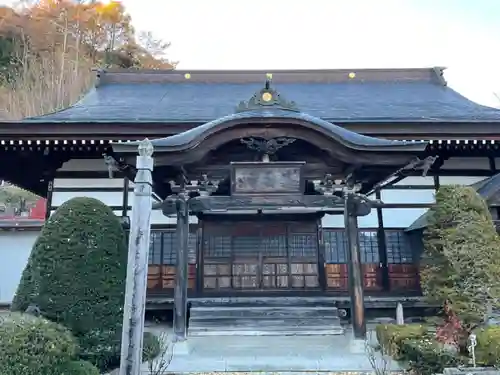 紫雲寺の本殿・本堂