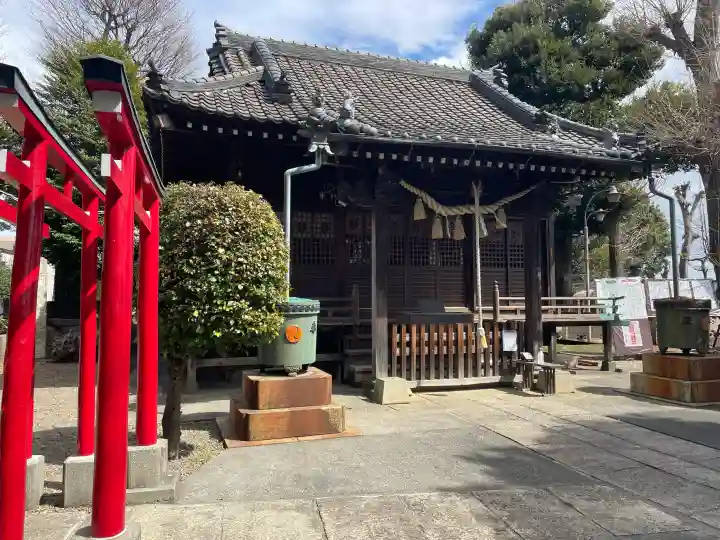 香取神社の{uncategorized: "未分類", other: "その他", undefined: "問題あり", building: "その他建物", grave: "お墓", sacred_gate: "鳥居", guardian: "狛犬", statue: "像", buddha: "仏像", history: "歴史", nature: "自然", garden: "庭園", animal: "動物", pagoda: "塔", temizu: "手水舎", mountain_gate: "山門・神門", sanctuary: "本殿・本堂", subordinate: "末社・摂社", art: "芸術", scenery: "景色", jizo: "地蔵", ema: "絵馬", goshuin: "御朱印", omikuji: "おみくじ", items: "授与品その他", amulet: "お守り", goshuincho: "御朱印帳", eats: "食事", festival: "お祭り", votive_dance: "神楽", shichigosan: "七五三参", wedding: "結婚式", experience: "体験その他", initially: "初詣", around: "周辺", anti_infection: "感染症対策"}