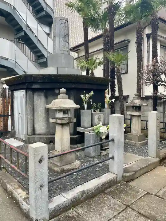 正法寺の{uncategorized: "未分類", other: "その他", undefined: "問題あり", building: "その他建物", grave: "お墓", sacred_gate: "鳥居", guardian: "狛犬", statue: "像", buddha: "仏像", history: "歴史", nature: "自然", garden: "庭園", animal: "動物", pagoda: "塔", temizu: "手水舎", mountain_gate: "山門・神門", sanctuary: "本殿・本堂", subordinate: "末社・摂社", art: "芸術", scenery: "景色", jizo: "地蔵", ema: "絵馬", goshuin: "御朱印", omikuji: "おみくじ", items: "授与品その他", amulet: "お守り", goshuincho: "御朱印帳", eats: "食事", festival: "お祭り", votive_dance: "神楽", shichigosan: "七五三参", wedding: "結婚式", experience: "体験その他", initially: "初詣", around: "周辺", anti_infection: "感染症対策"}