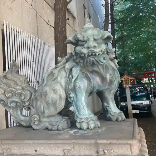 花園神社の狛犬