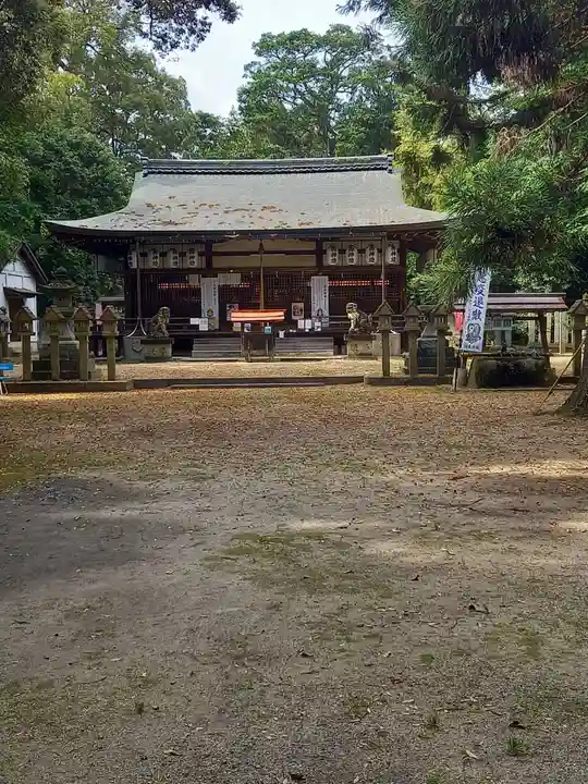 村屋坐弥冨都比売神社の本殿・本堂