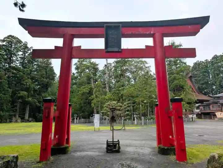 出羽神社(出羽三山神社)~三神合祭殿~(山形県)