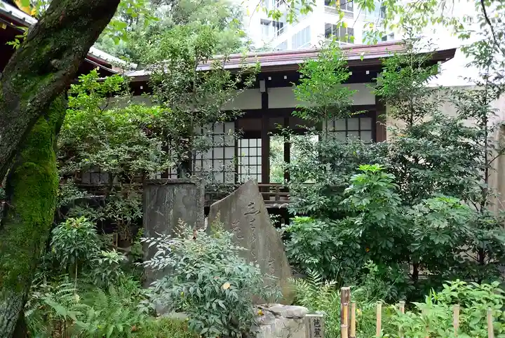 金王八幡宮の庭園