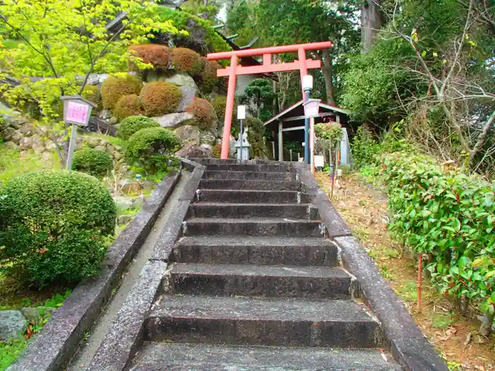 熊野荒坂津神社の建物その他