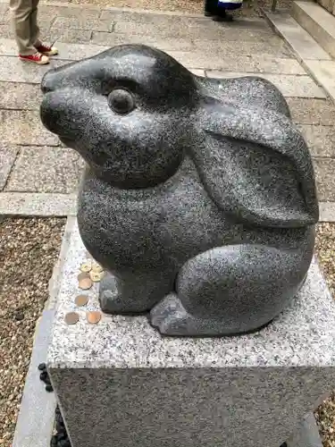 三輪神社の狛犬