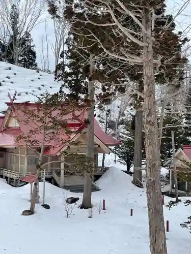 山越諏訪神社の本殿