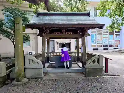 奈良尾神社の手水舎
