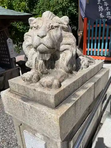 中津瀬神社の狛犬