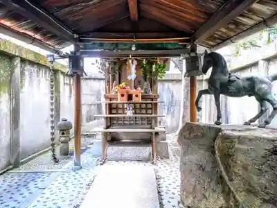 物部神社の本殿・本堂
