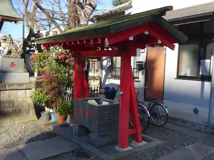 女塚神社の手水舎