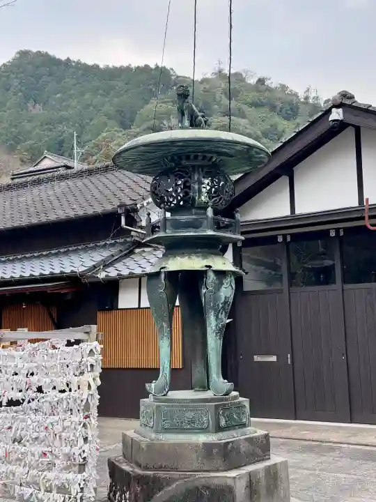 陶山神社の{uncategorized: "未分類", other: "その他", undefined: "問題あり", building: "その他建物", grave: "お墓", sacred_gate: "鳥居", guardian: "狛犬", statue: "像", buddha: "仏像", history: "歴史", nature: "自然", garden: "庭園", animal: "動物", pagoda: "塔", temizu: "手水舎", mountain_gate: "山門・神門", sanctuary: "本殿・本堂", subordinate: "末社・摂社", art: "芸術", scenery: "景色", jizo: "地蔵", ema: "絵馬", goshuin: "御朱印", omikuji: "おみくじ", items: "授与品その他", amulet: "お守り", goshuincho: "御朱印帳", eats: "食事", festival: "お祭り", votive_dance: "神楽", shichigosan: "七五三参", wedding: "結婚式", experience: "体験その他", initially: "初詣", around: "周辺", anti_infection: "感染症対策"}