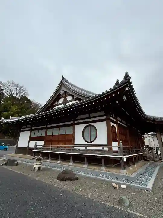 龍源院の{uncategorized: "未分類", other: "その他", undefined: "問題あり", building: "その他建物", grave: "お墓", sacred_gate: "鳥居", guardian: "狛犬", statue: "像", buddha: "仏像", history: "歴史", nature: "自然", garden: "庭園", animal: "動物", pagoda: "塔", temizu: "手水舎", mountain_gate: "山門・神門", sanctuary: "本殿・本堂", subordinate: "末社・摂社", art: "芸術", scenery: "景色", jizo: "地蔵", ema: "絵馬", goshuin: "御朱印", omikuji: "おみくじ", items: "授与品その他", amulet: "お守り", goshuincho: "御朱印帳", eats: "食事", festival: "お祭り", votive_dance: "神楽", shichigosan: "七五三参", wedding: "結婚式", experience: "体験その他", initially: "初詣", around: "周辺", anti_infection: "感染症対策"}