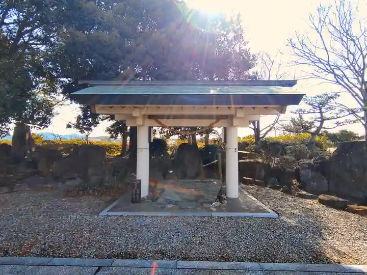 神明社(上細池神明社)の手水舎