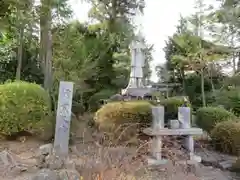 久米寺の像