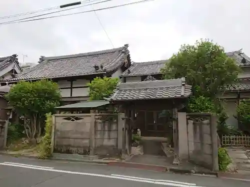 専称寺の山門・神門