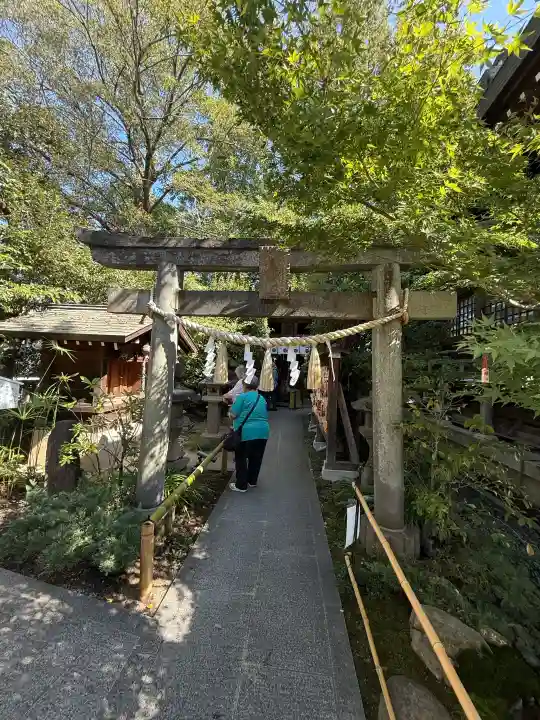 行田八幡神社の{uncategorized: "未分類", other: "その他", undefined: "問題あり", building: "その他建物", grave: "お墓", sacred_gate: "鳥居", guardian: "狛犬", statue: "像", buddha: "仏像", history: "歴史", nature: "自然", garden: "庭園", animal: "動物", pagoda: "塔", temizu: "手水舎", mountain_gate: "山門・神門", sanctuary: "本殿・本堂", subordinate: "末社・摂社", art: "芸術", scenery: "景色", jizo: "地蔵", ema: "絵馬", goshuin: "御朱印", omikuji: "おみくじ", items: "授与品その他", amulet: "お守り", goshuincho: "御朱印帳", eats: "食事", festival: "お祭り", votive_dance: "神楽", shichigosan: "七五三参", wedding: "結婚式", experience: "体験その他", initially: "初詣", around: "周辺", anti_infection: "感染症対策"}