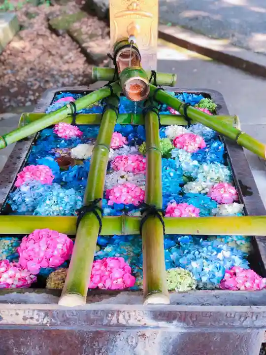 唐澤山神社の手水舎