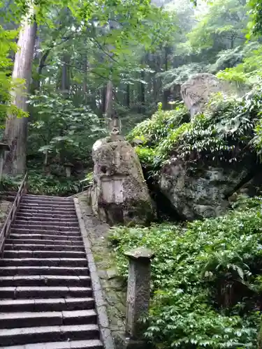 宝珠山 立石寺の景色