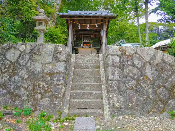 山口八幡社の末社・摂社