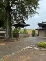 慶元寺の{uncategorized: "未分類", other: "その他", undefined: "問題あり", building: "その他建物", grave: "お墓", sacred_gate: "鳥居", guardian: "狛犬", statue: "像", buddha: "仏像", history: "歴史", nature: "自然", garden: "庭園", animal: "動物", pagoda: "塔", temizu: "手水舎", mountain_gate: "山門・神門", sanctuary: "本殿・本堂", subordinate: "末社・摂社", art: "芸術", scenery: "景色", jizo: "地蔵", ema: "絵馬", goshuin: "御朱印", omikuji: "おみくじ", items: "授与品その他", amulet: "お守り", goshuincho: "御朱印帳", eats: "食事", festival: "お祭り", votive_dance: "神楽", shichigosan: "七五三参", wedding: "結婚式", experience: "体験その他", initially: "初詣", around: "周辺", anti_infection: "感染症対策"}