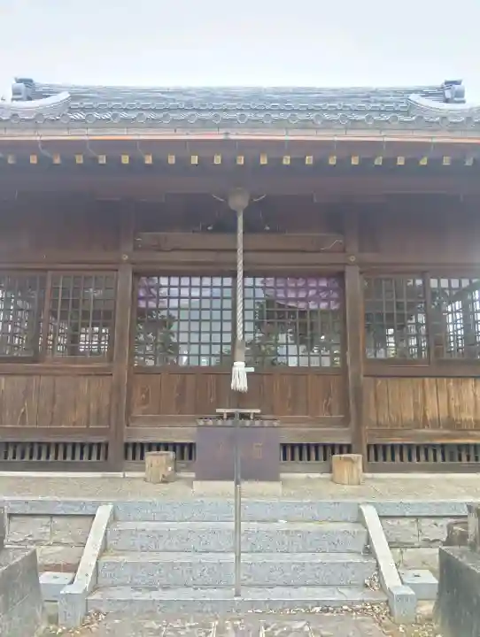 八幡神社の{uncategorized: "未分類", other: "その他", undefined: "問題あり", building: "その他建物", grave: "お墓", sacred_gate: "鳥居", guardian: "狛犬", statue: "像", buddha: "仏像", history: "歴史", nature: "自然", garden: "庭園", animal: "動物", pagoda: "塔", temizu: "手水舎", mountain_gate: "山門・神門", sanctuary: "本殿・本堂", subordinate: "末社・摂社", art: "芸術", scenery: "景色", jizo: "地蔵", ema: "絵馬", goshuin: "御朱印", omikuji: "おみくじ", items: "授与品その他", amulet: "お守り", goshuincho: "御朱印帳", eats: "食事", festival: "お祭り", votive_dance: "神楽", shichigosan: "七五三参", wedding: "結婚式", experience: "体験その他", initially: "初詣", around: "周辺", anti_infection: "感染症対策"}