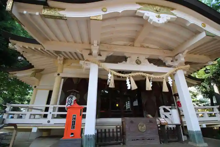 天沼八幡神社の本殿・本堂