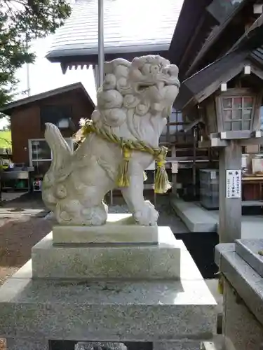 森三吉神社の狛犬